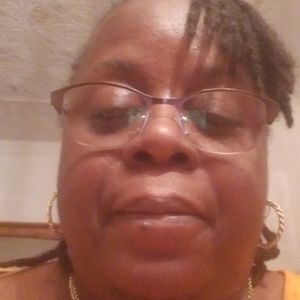 Meet your Posher, Sonya